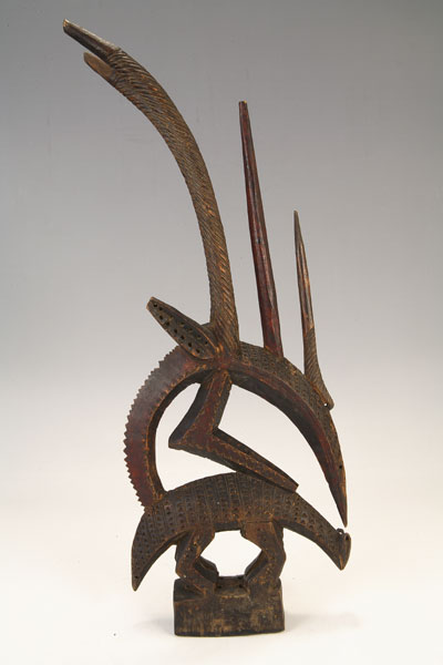 Маска Чивара в Кунсткамере (Санкт-Петербург). Собиратель Лео Фробениус Маска Чивара в Кунсткамере (Санкт-Петербург). Собиратель Лео Фробениус